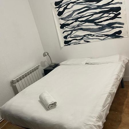 Leon Habitaciones Madrid Luaran gambar
