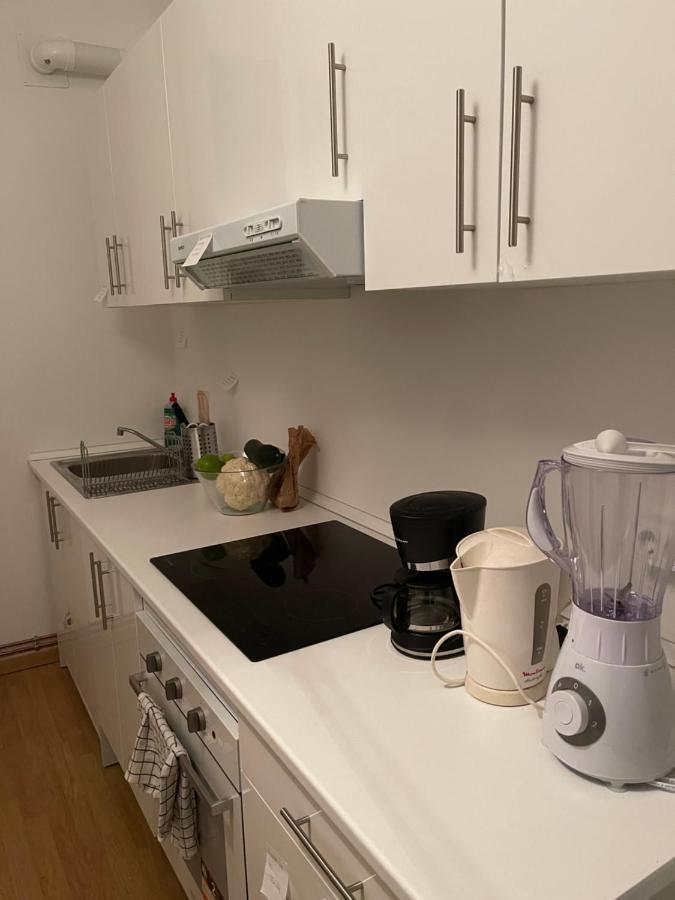 Leon Habitaciones Madrid Luaran gambar
