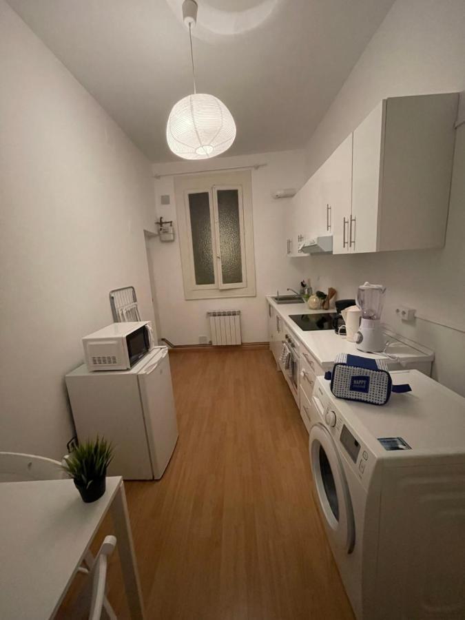 Leon Habitaciones Madrid Luaran gambar